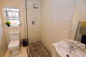 En-Suite- click for photo gallery